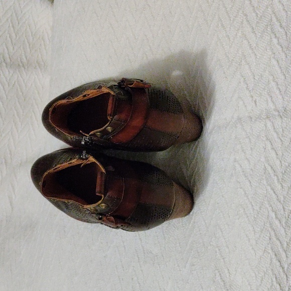 Spring Step L'Artiste Women's Kacie Pum - Picture 5 of 8